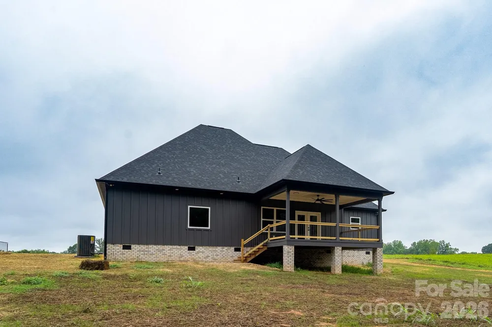 1007 Harrogate Drive Bessemer City, NC 28016