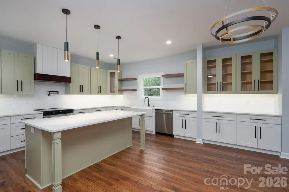 1007 Harrogate Drive Bessemer City, NC 28016