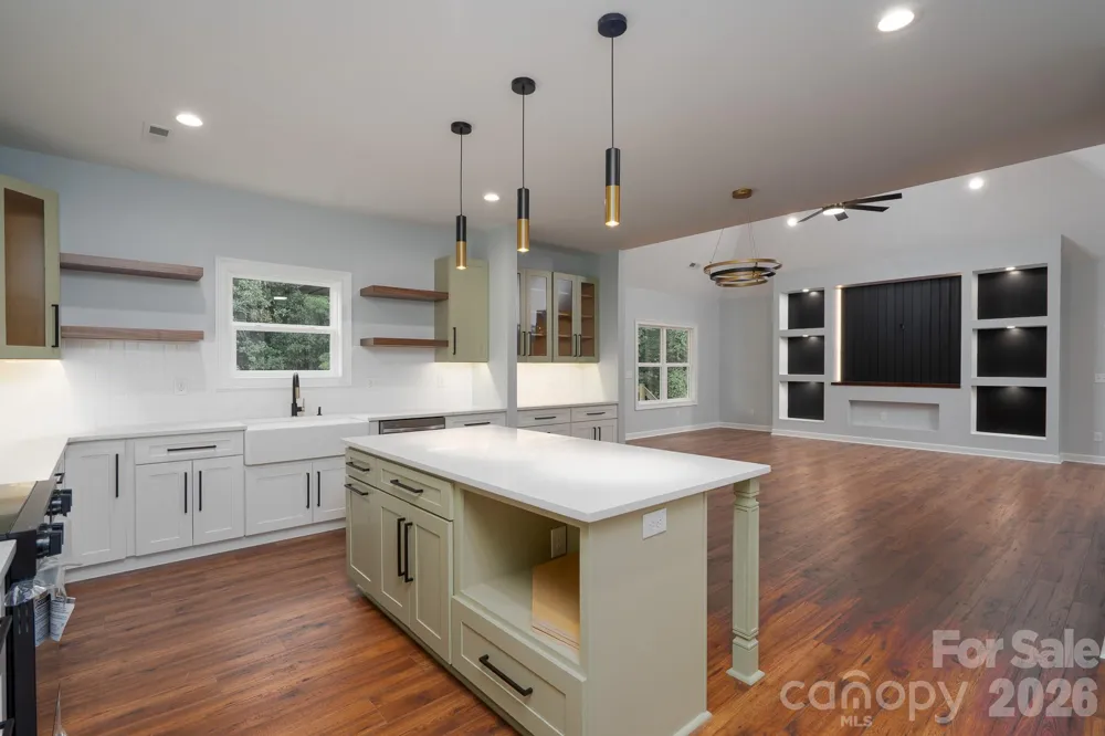 1007 Harrogate Drive Bessemer City, NC 28016