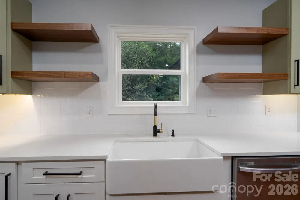 1007 Harrogate Drive Bessemer City, NC 28016