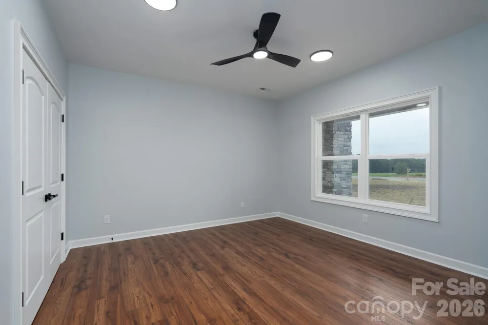 1007 Harrogate Drive Bessemer City, NC 28016