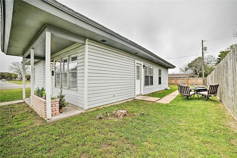 502 Waverly Drive Corpus Christi, TX 78412