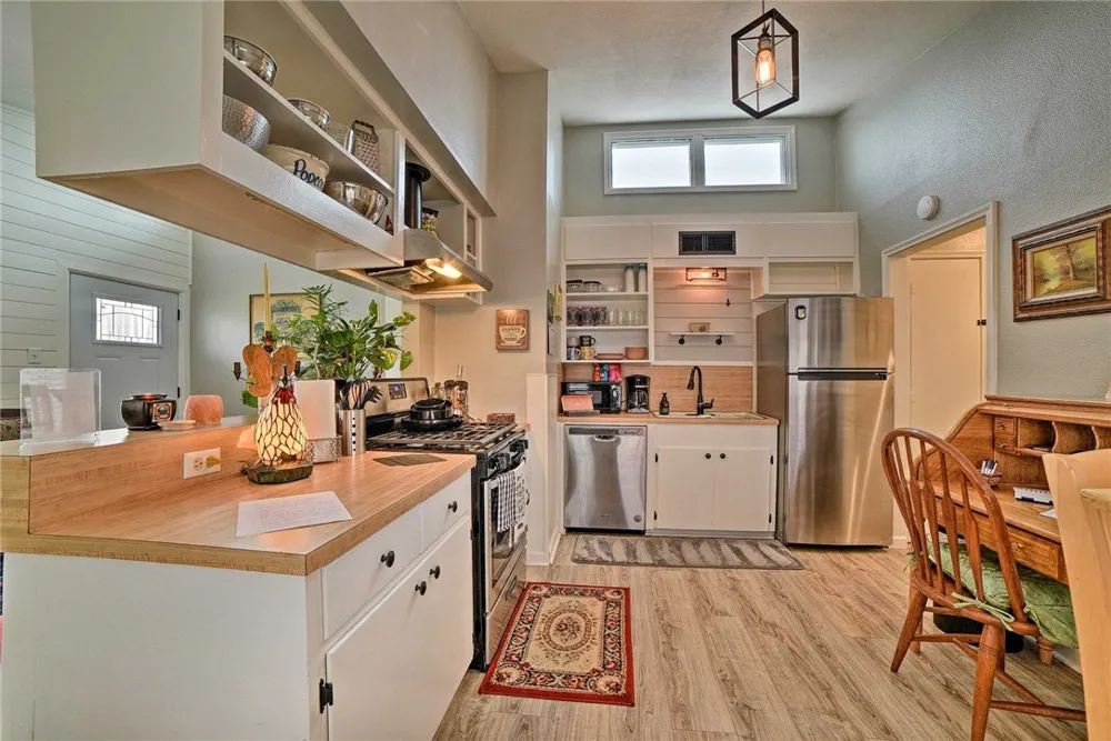 502 Waverly Drive Corpus Christi, TX 78412