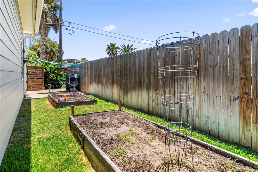 522 Lantana Drive Port Aransas, TX 78373