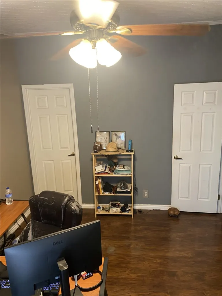 200 W CR 418 Premont, TX 78375