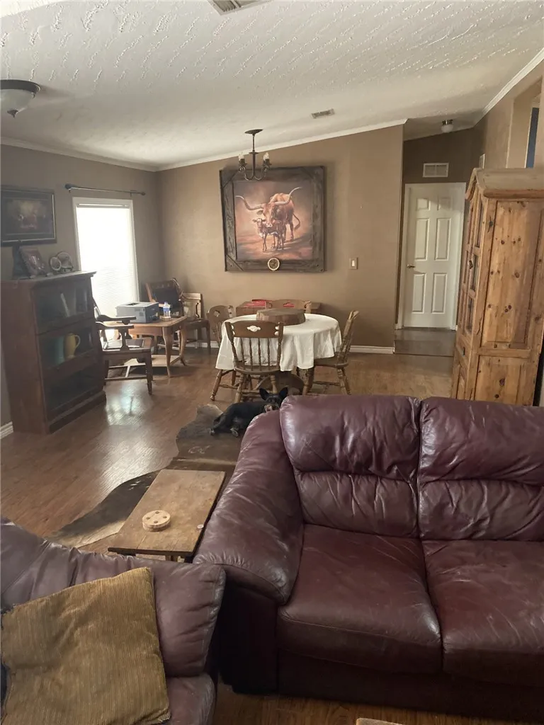 200 W CR 418 Premont, TX 78375