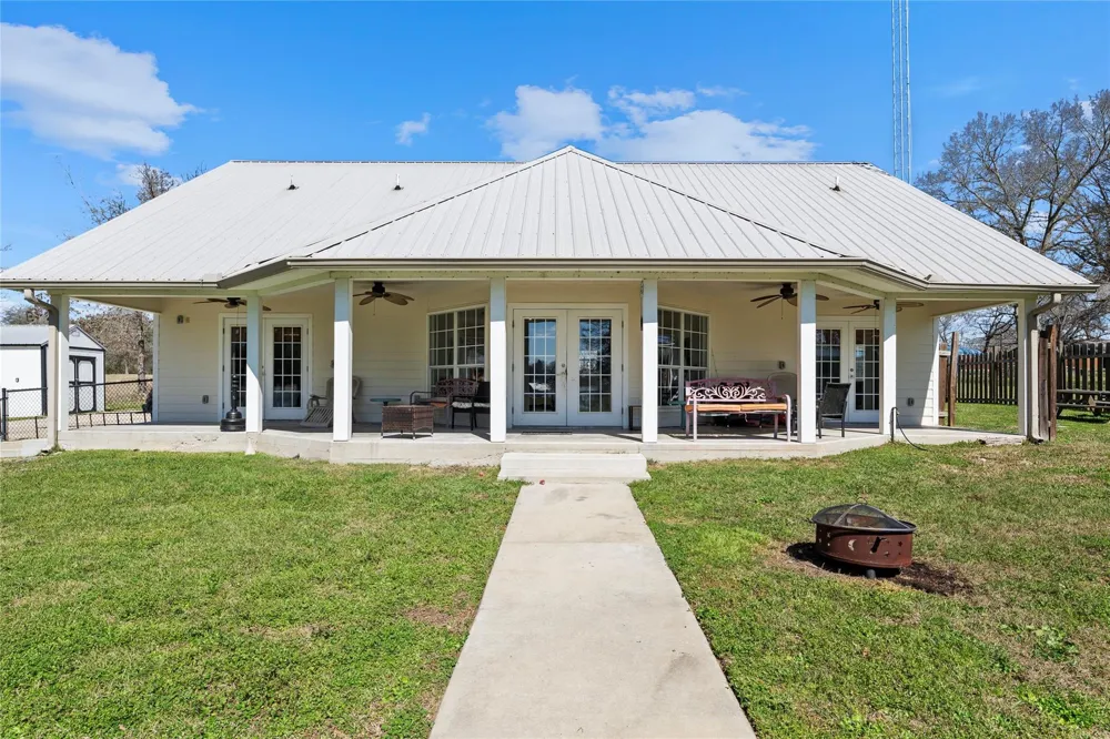 6776 Fm 356 Trinity, TX 75862