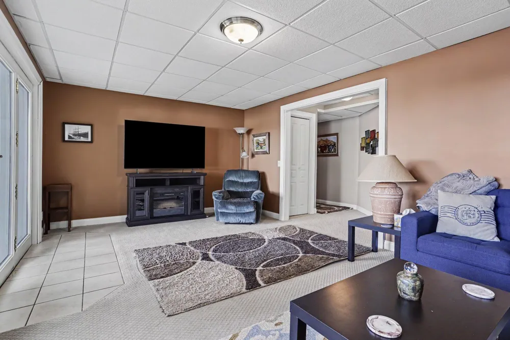 58145 James Drive Three Rivers, MI 49093