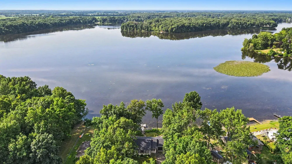 58145 James Drive Three Rivers, MI 49093