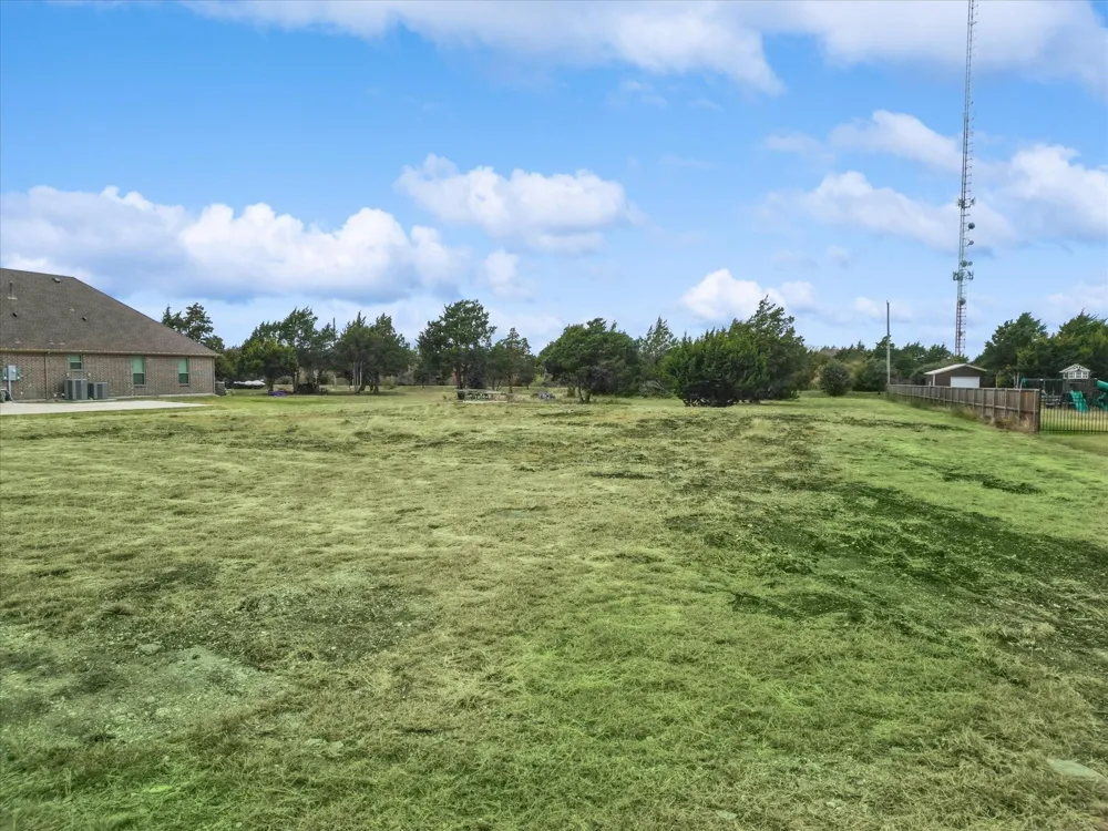 4331 Roberts Lane Midlothian, TX 76065