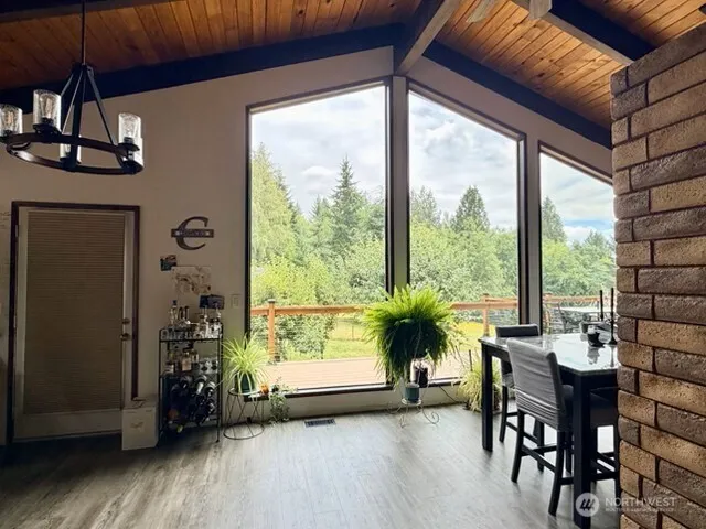 862 Lone Oak Road Longview, WA 98632