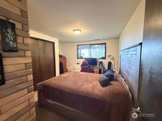 862 Lone Oak Road Longview, WA 98632