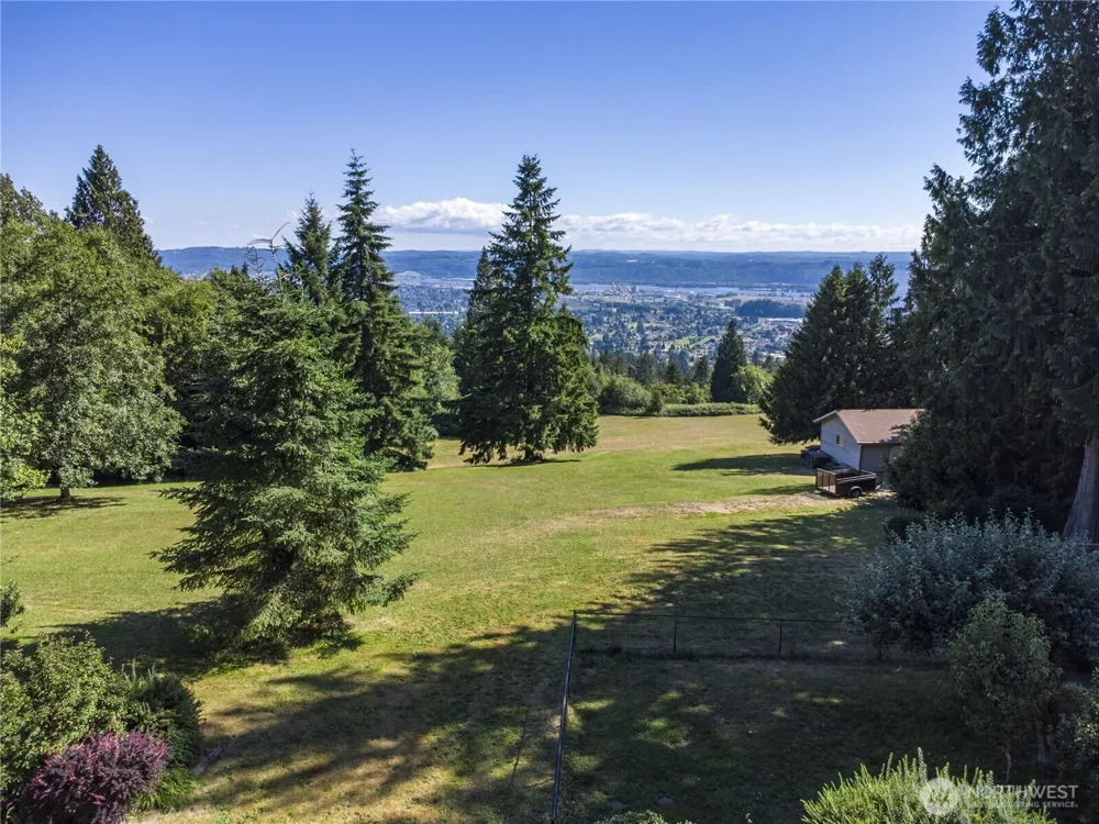 862 Lone Oak Road Longview, WA 98632