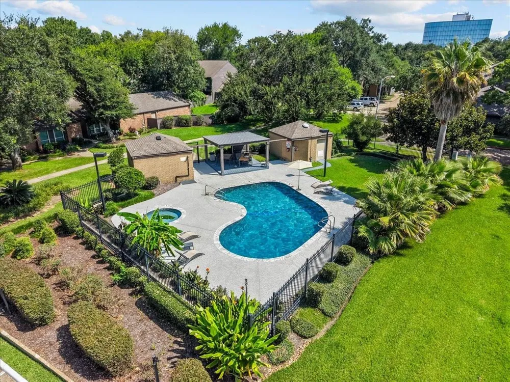 2242 Gemini Street Houston, TX 77058