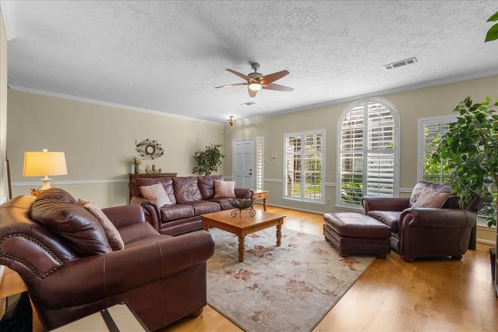 2242 Gemini Street Houston, TX 77058