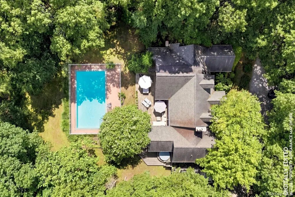111 Merchants Path Sagaponack, NY 11962