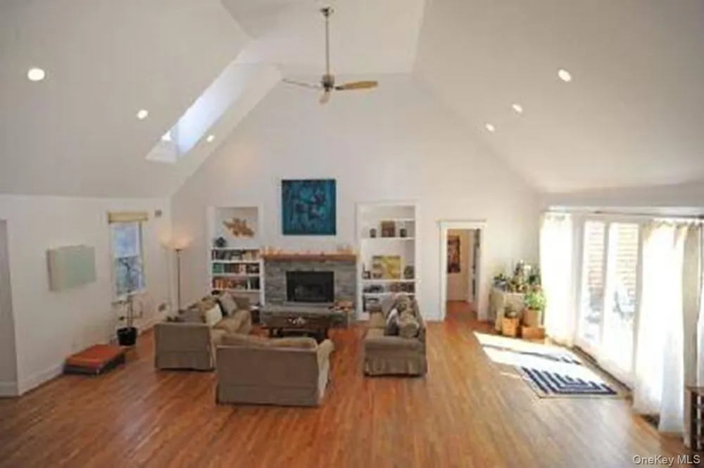111 Merchants Path Sagaponack, NY 11962
