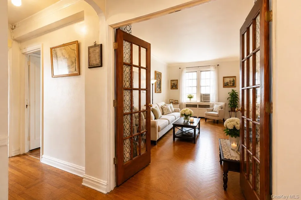 10010 67th Road #6C Forest Hills, NY 11375