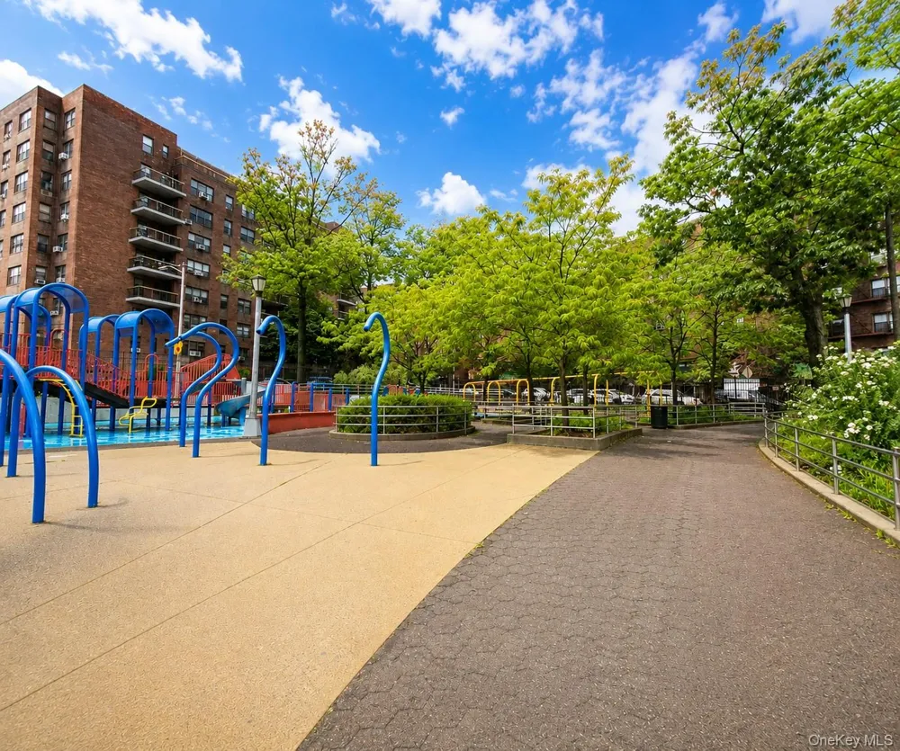 10010 67th Road #6C Forest Hills, NY 11375
