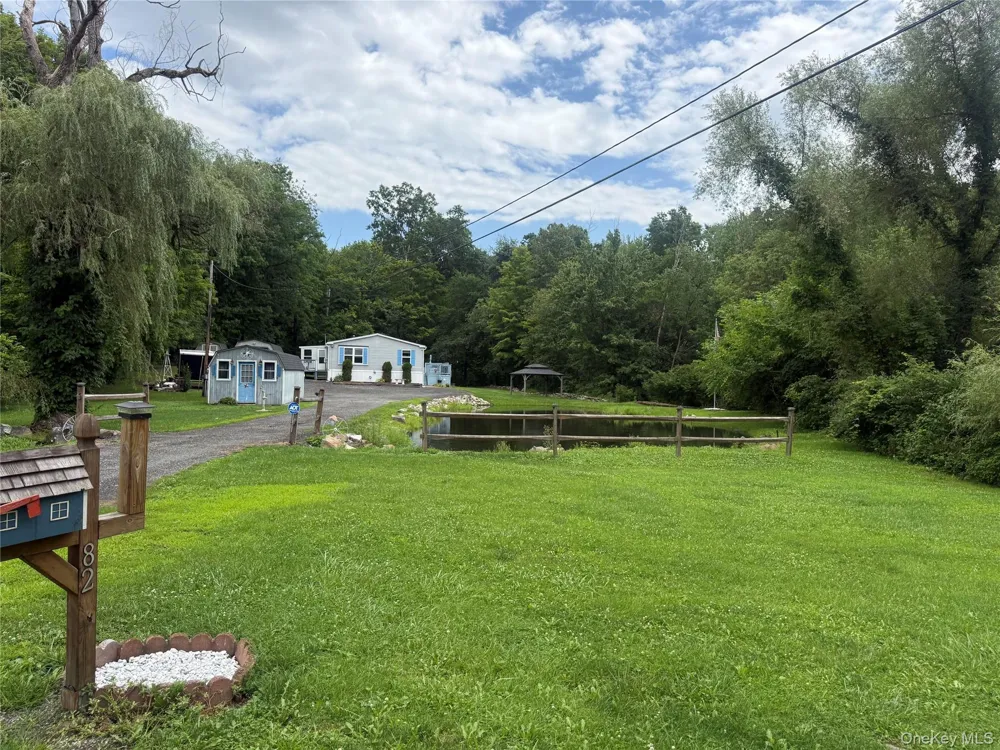 82 Church Street Wallkill, NY 12589
