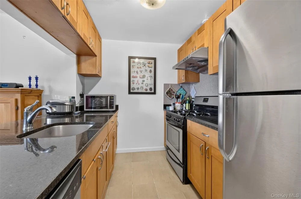 63-14 Queens Boulevard #3M Woodside, NY 11377
