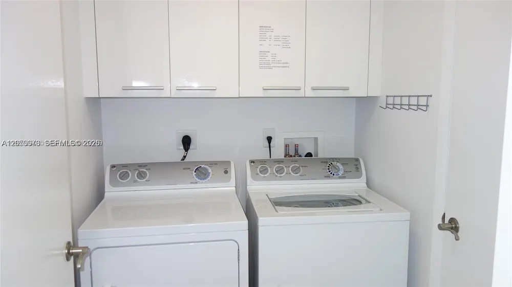 17201 Collins Ave #3501 Sunny Isles Beach, FL 33160