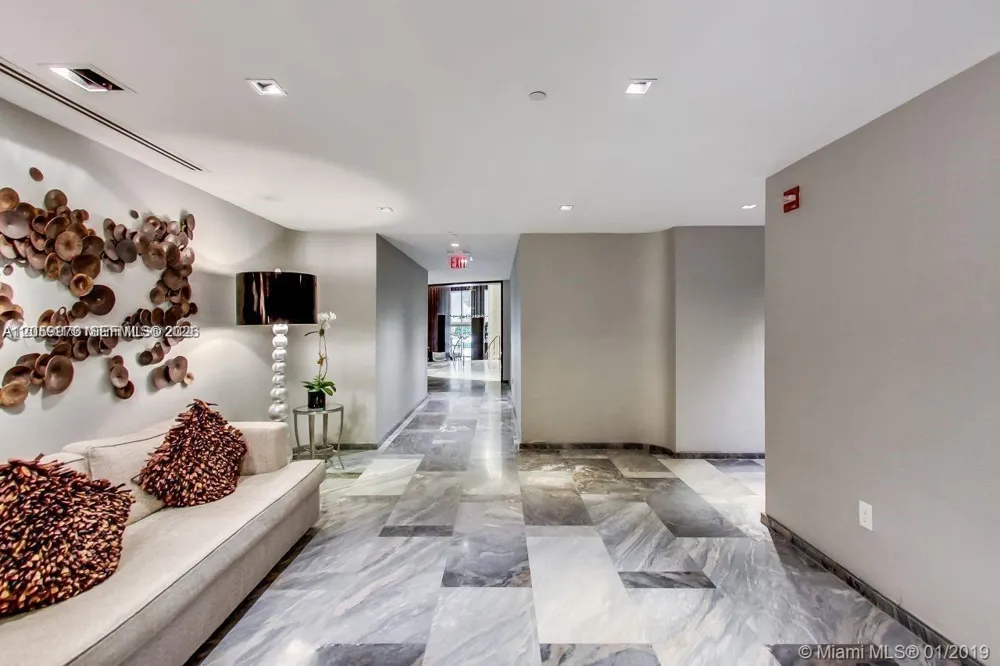 17201 Collins Ave #3501 Sunny Isles Beach, FL 33160