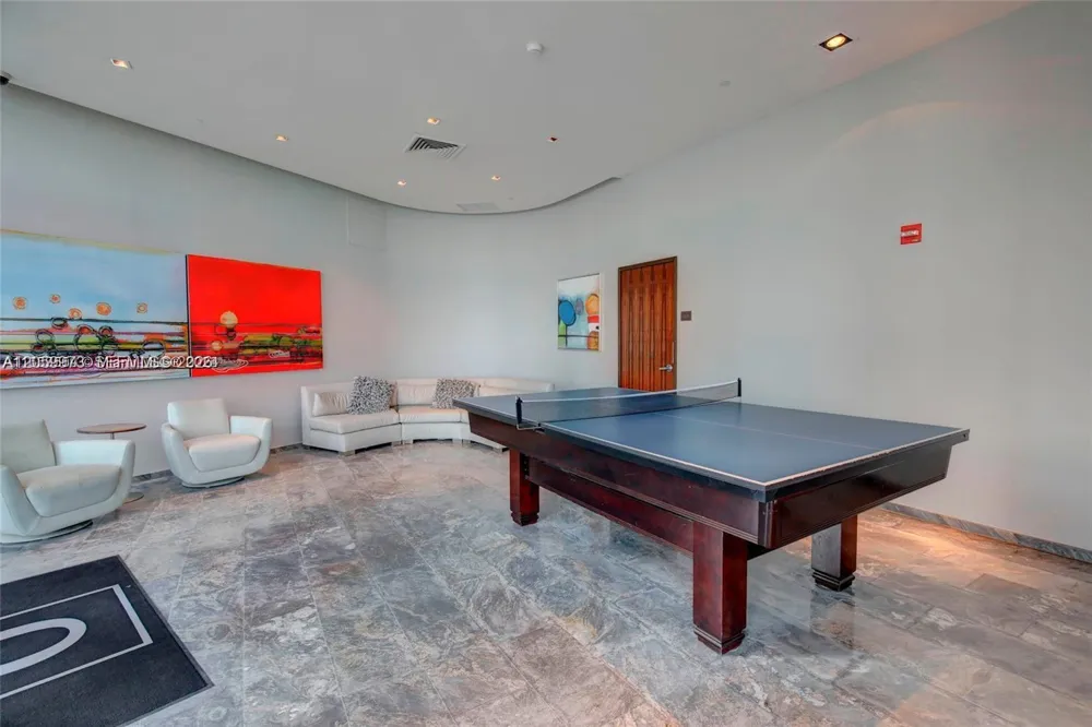 17201 Collins Ave #3501 Sunny Isles Beach, FL 33160