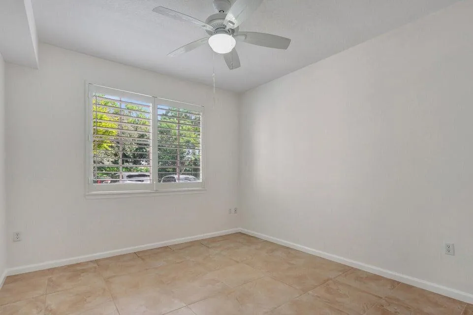 7101 MYRTLEWOOD CIRCLE W Palm Beach Gardens, FL 33418