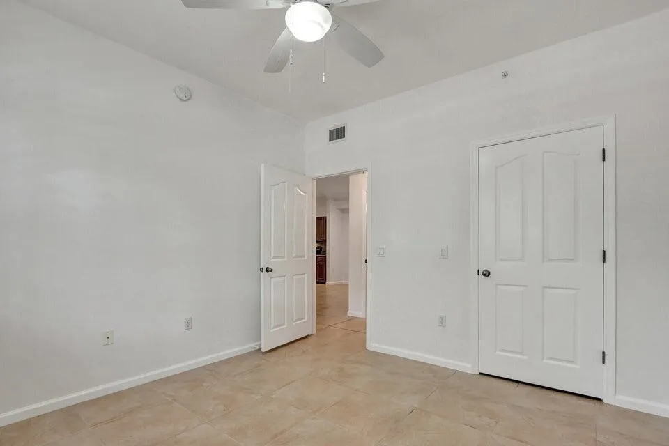7101 MYRTLEWOOD CIRCLE W Palm Beach Gardens, FL 33418