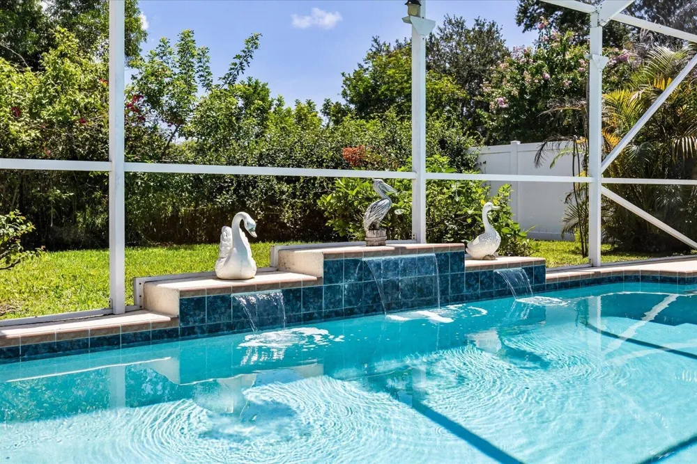 631 SE Stow Terrace Port St. Lucie, FL 34984