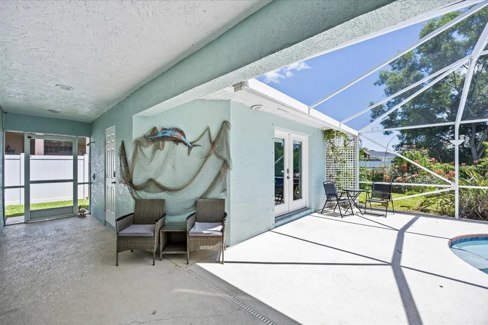 631 SE Stow Terrace Port St. Lucie, FL 34984