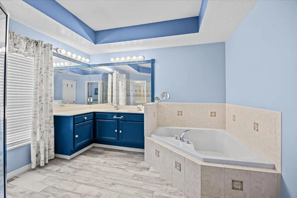 631 SE Stow Terrace Port St. Lucie, FL 34984