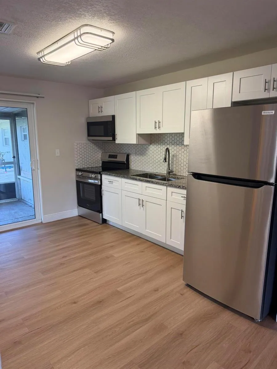 2727 SE Normand Street Stuart, FL 34997