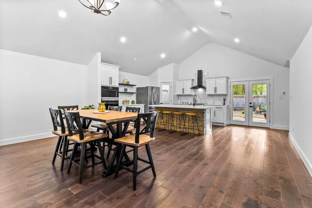 112 Glen Haven Livingston, TX 77351