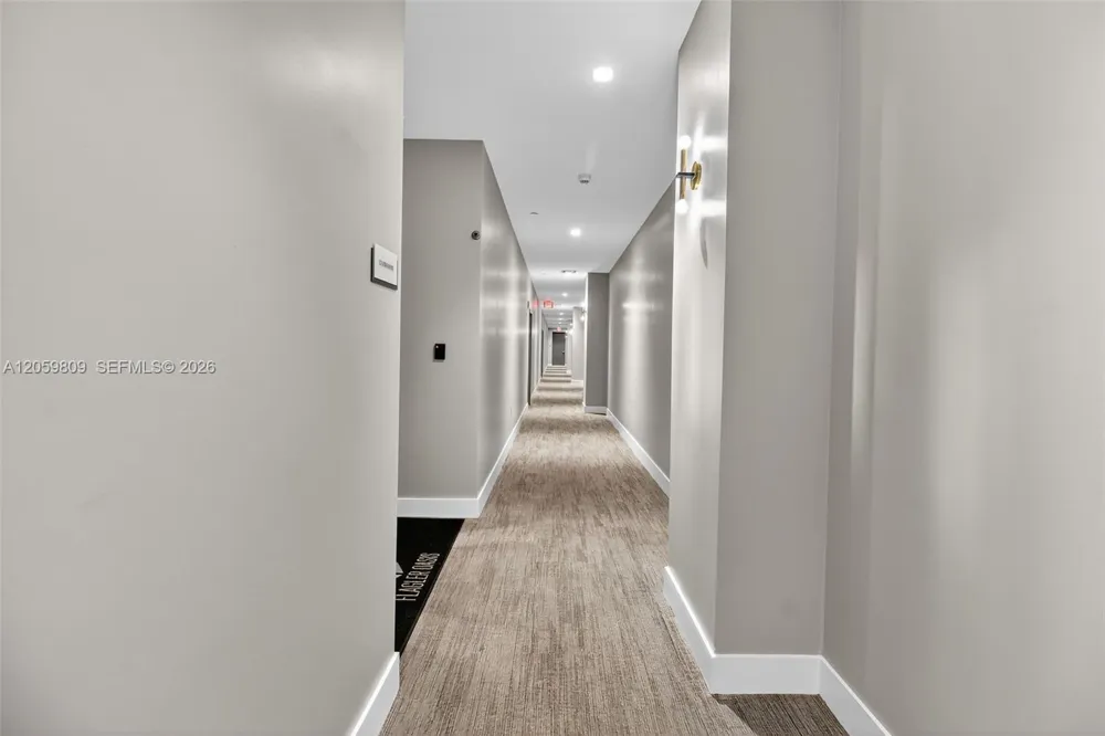 1110 NW 1st ST #305 Miami, FL 33128
