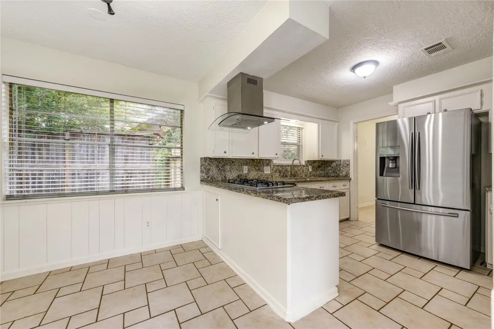 8107 Durklyn Lane Houston, TX 77070