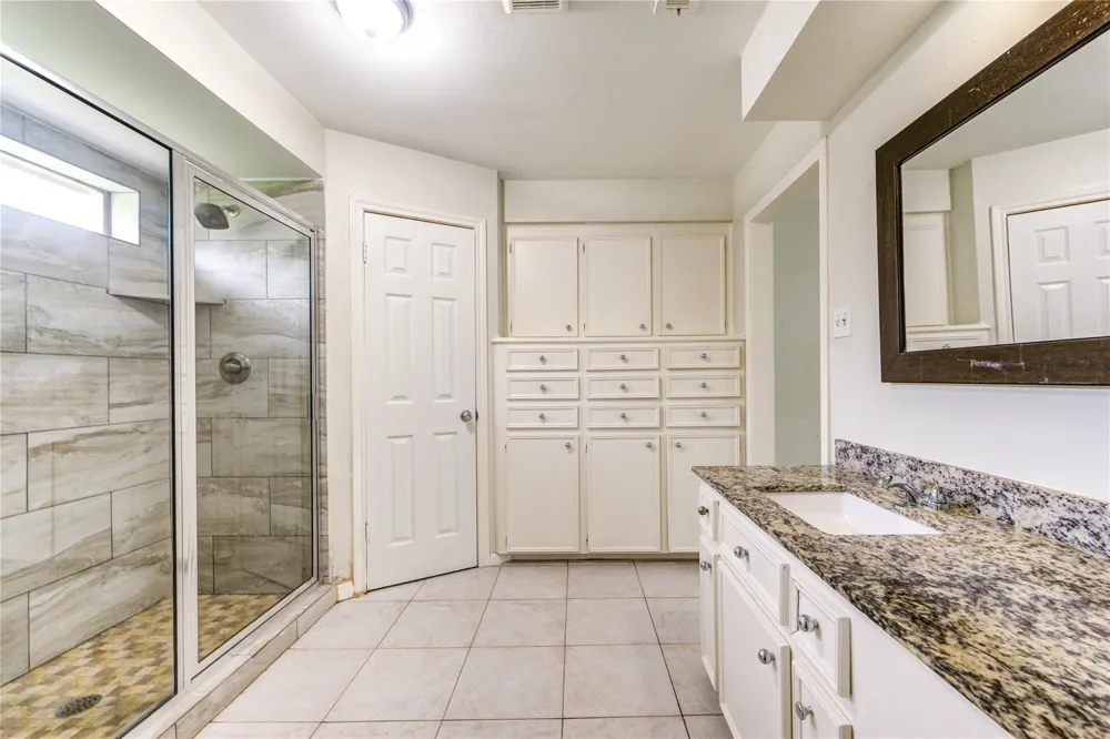 8107 Durklyn Lane Houston, TX 77070