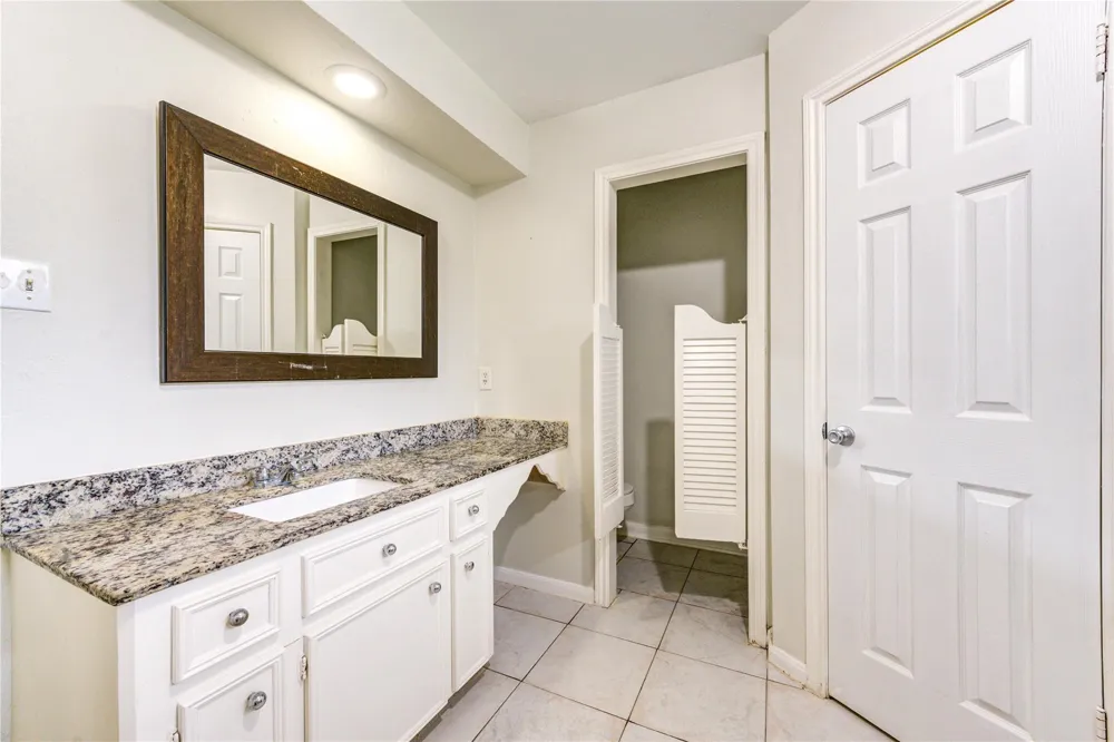 8107 Durklyn Lane Houston, TX 77070