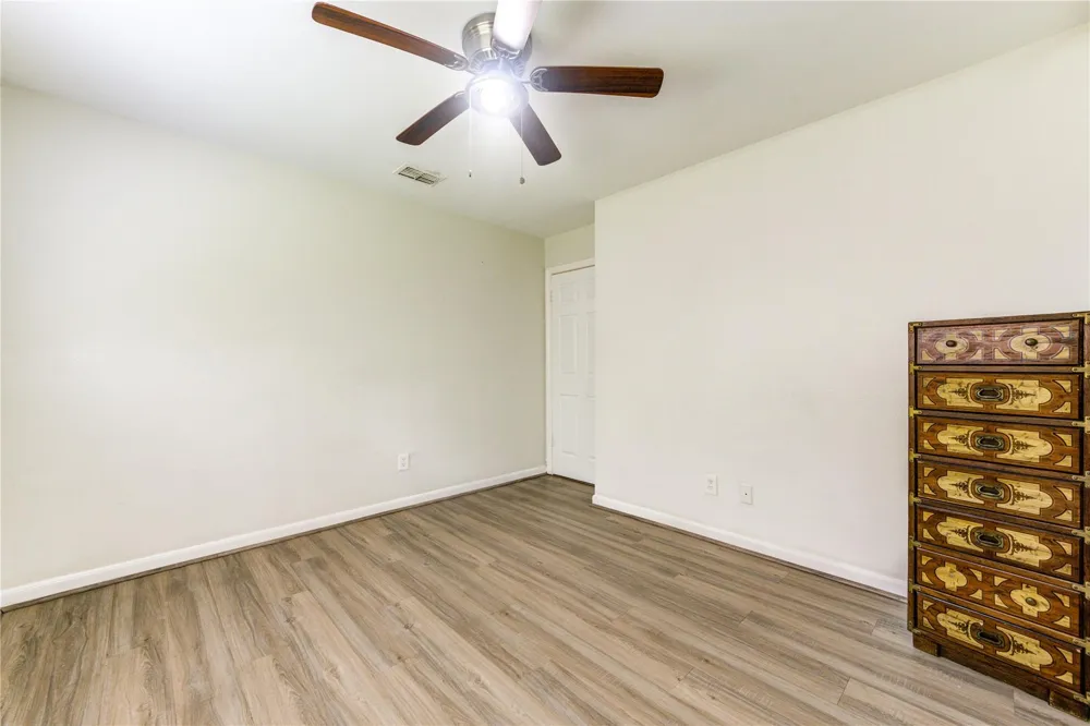 8107 Durklyn Lane Houston, TX 77070