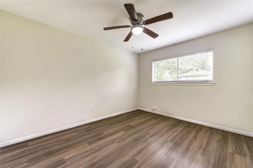 8107 Durklyn Lane Houston, TX 77070