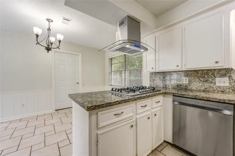8107 Durklyn Lane Houston, TX 77070