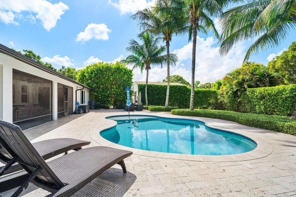 18934 44th Place Loxahatchee, FL 33470