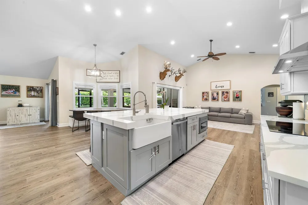 18934 44th Place Loxahatchee, FL 33470