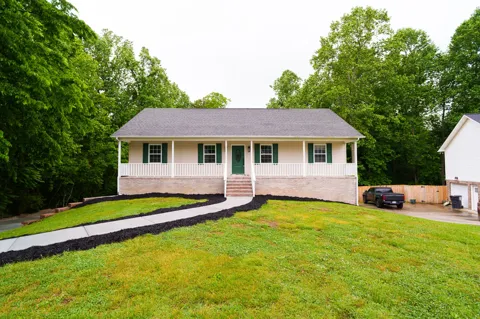 3784 Brookwood Dr