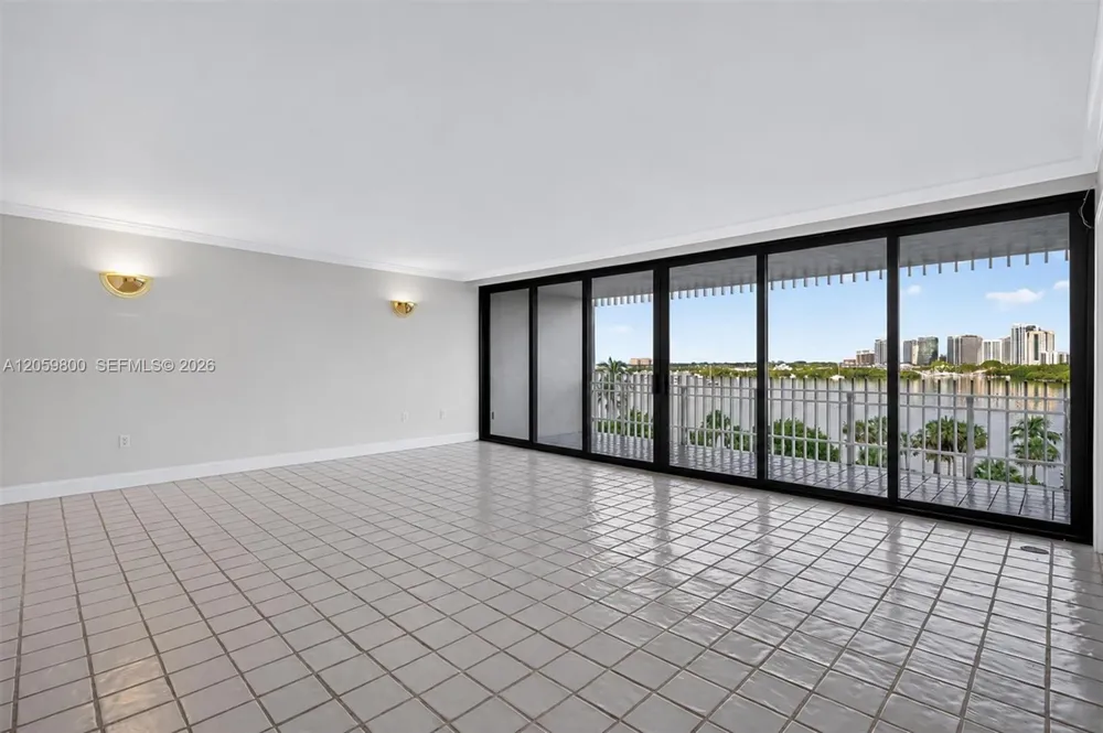 1 Grove Isle #506 Miami, FL 33133