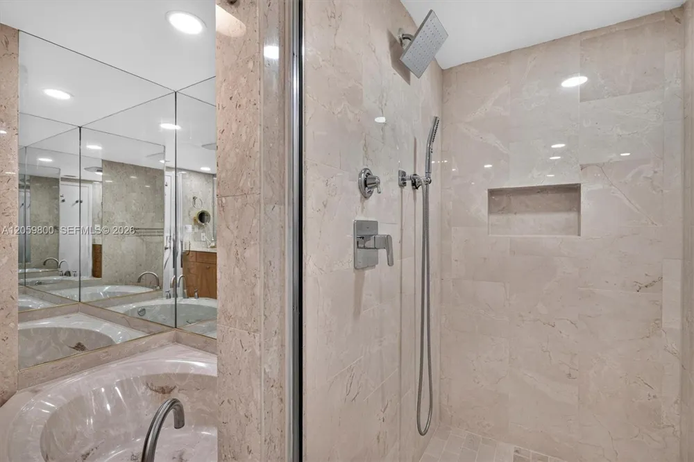 1 Grove Isle #506 Miami, FL 33133