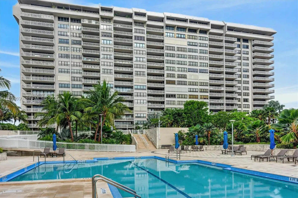 1 Grove Isle #506 Miami, FL 33133