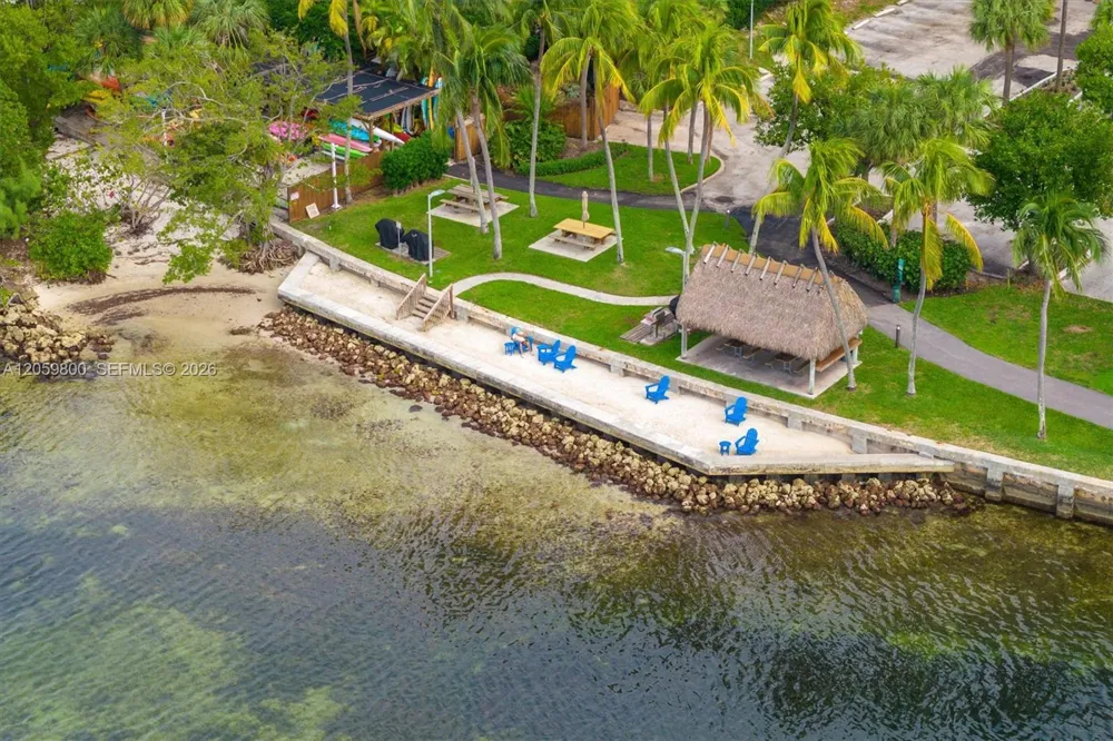 1 Grove Isle #506 Miami, FL 33133
