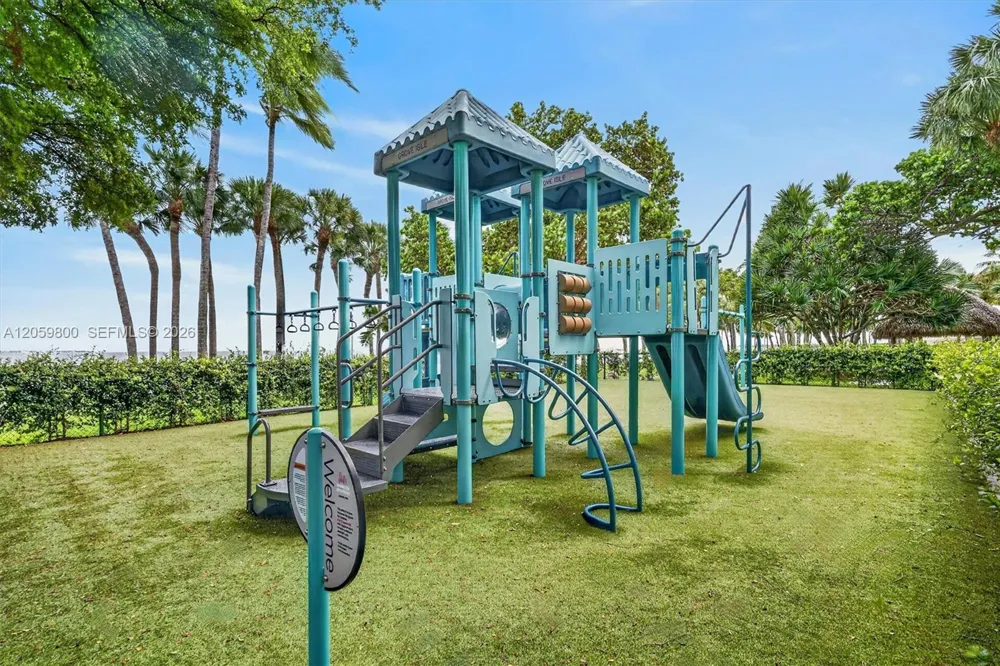 1 Grove Isle #506 Miami, FL 33133